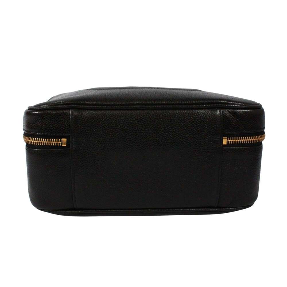 CHANEL Black Caviar Leather Logo Vanity Bag - Picture 4 of 15